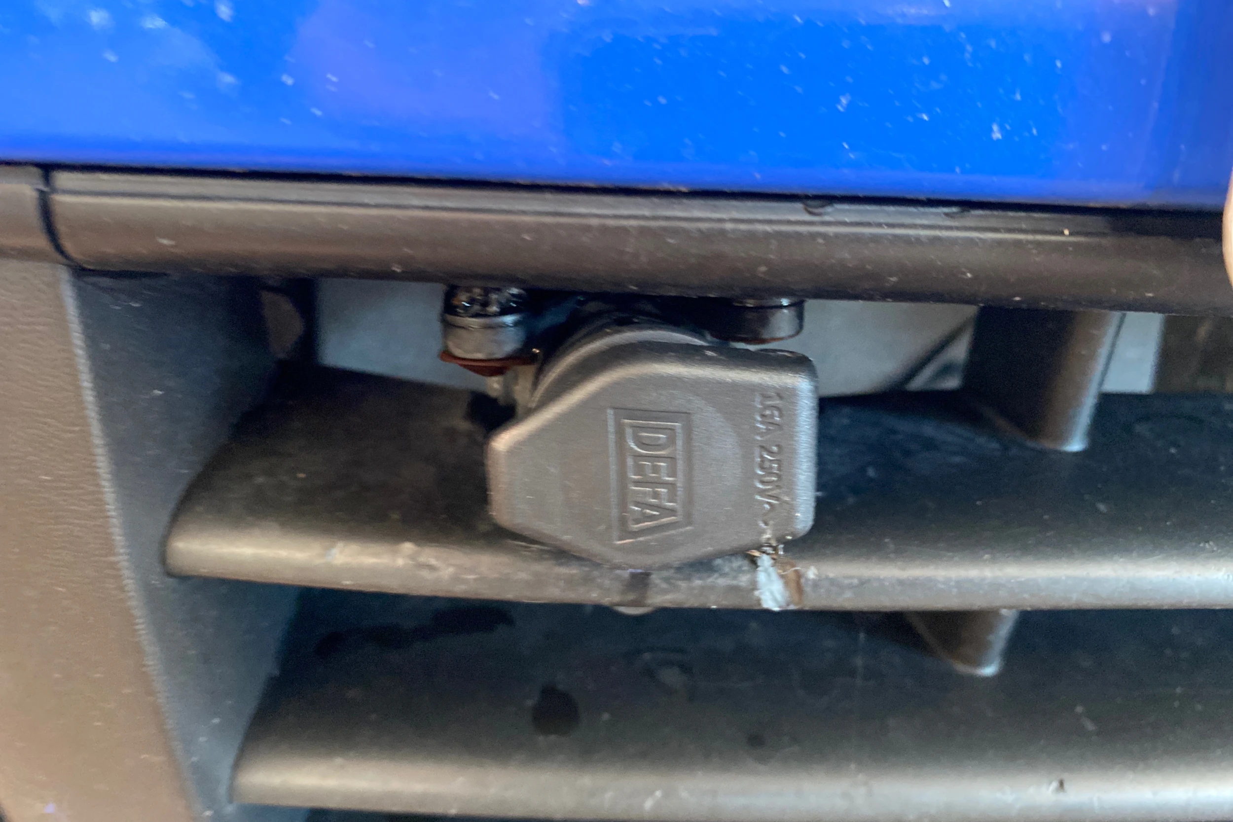punainen Volkswagen Polo 2004 kuva 15.