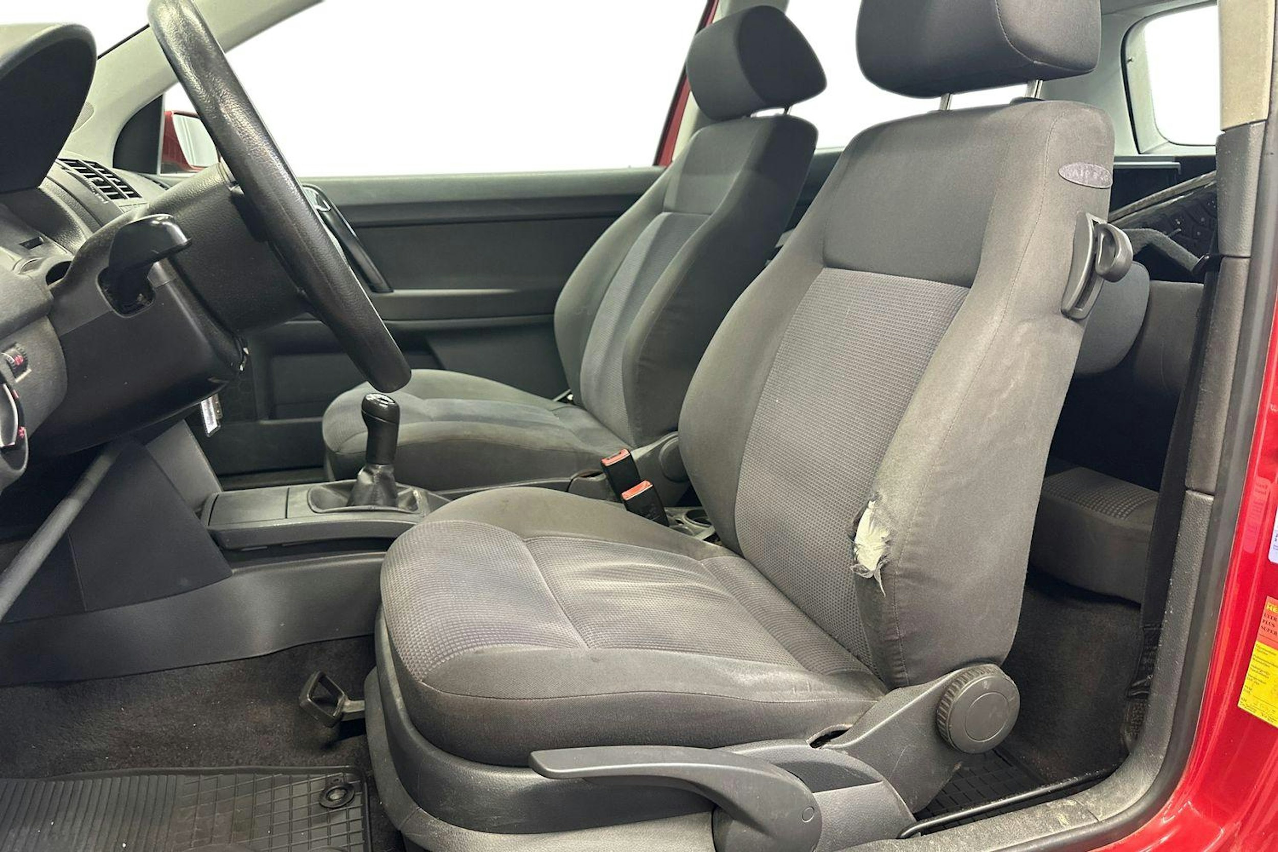 Punainen Volkswagen POLO 2004 kuva 8.