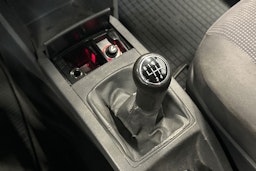 Punainen Volkswagen POLO 2004 kuva 14.