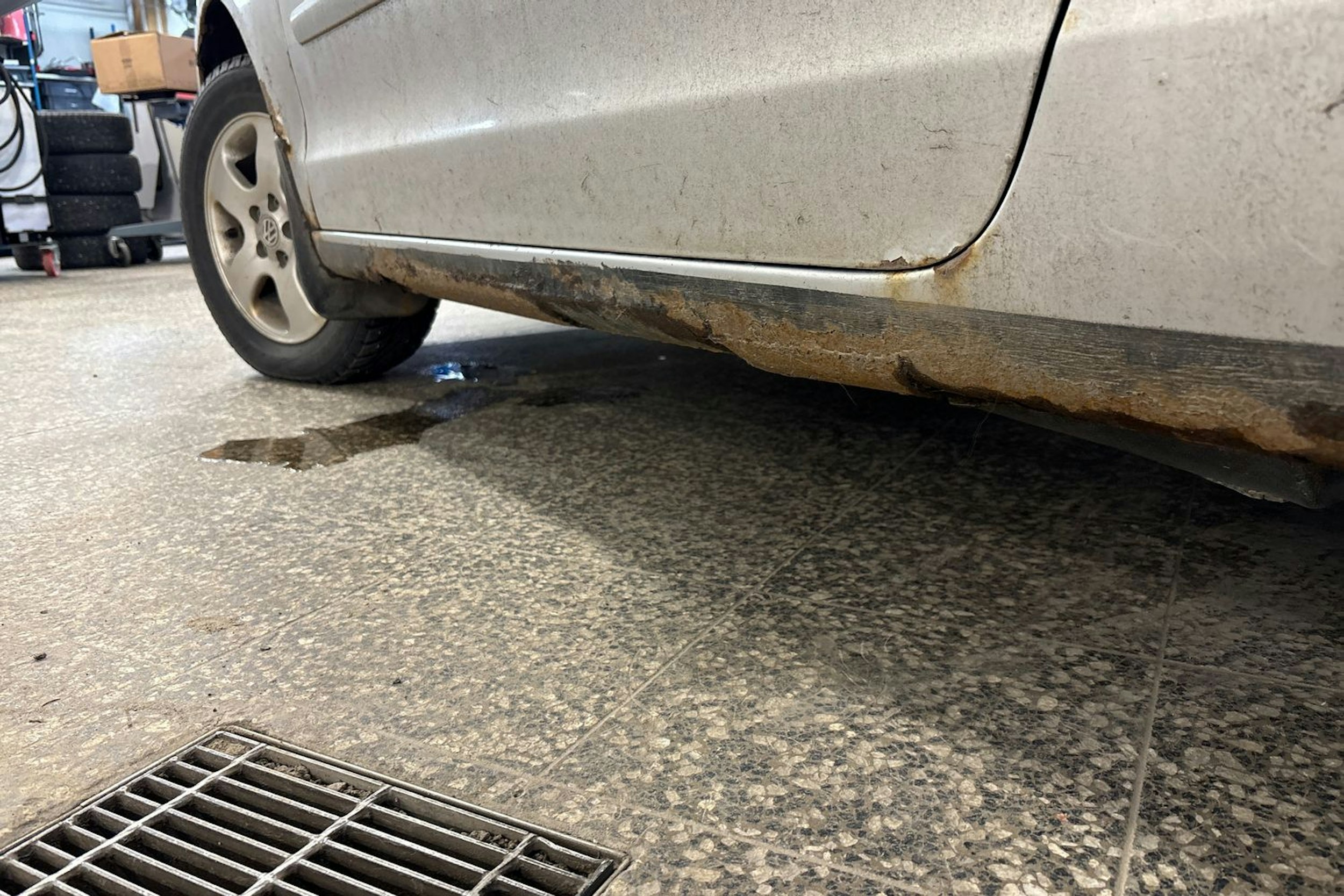 harmaa Volkswagen Polo 2004 kuva 16.