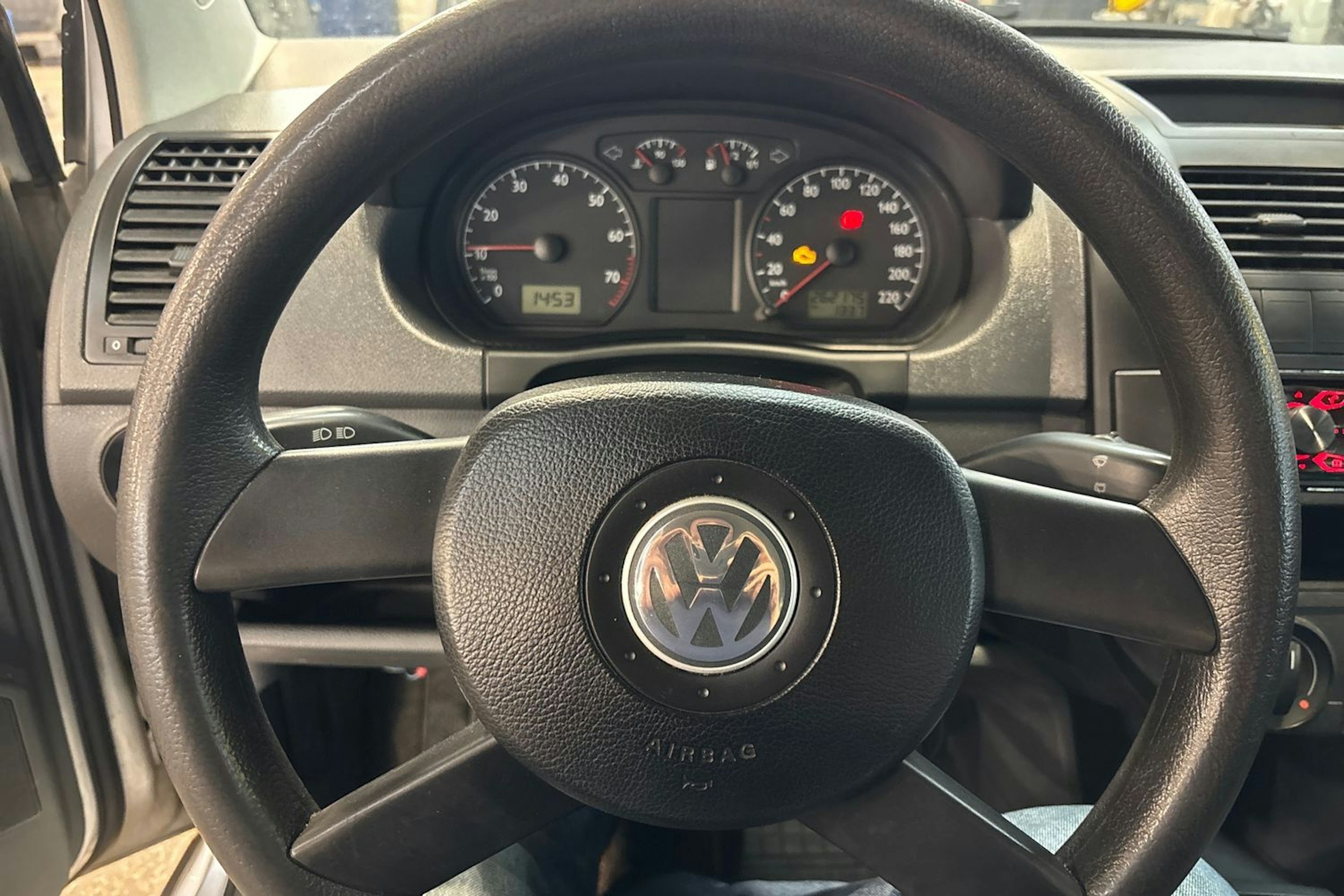 harmaa Volkswagen Polo 2004 kuva 19.