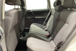 valkoinen Volkswagen Polo 2004 kuva 10.