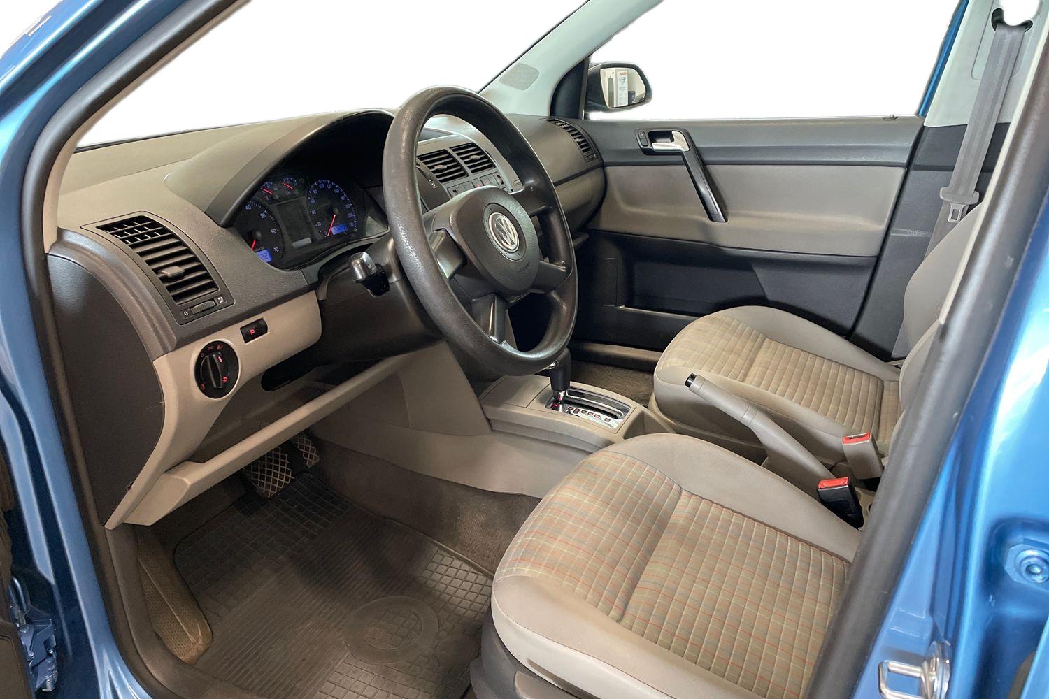 Volkswagen Polo 2005, kuva 6/22