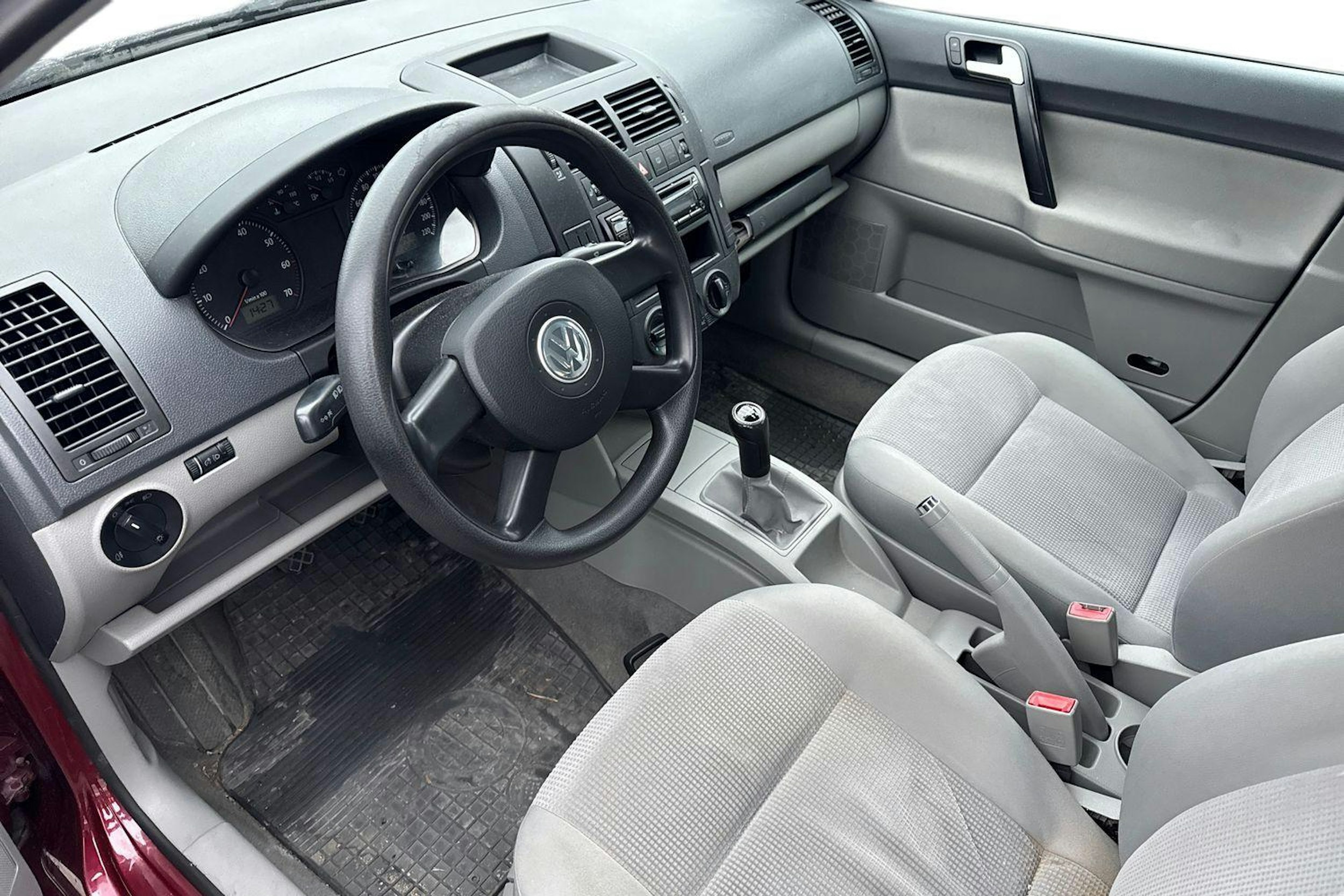 punainen Volkswagen Polo 2006 kuva 2.