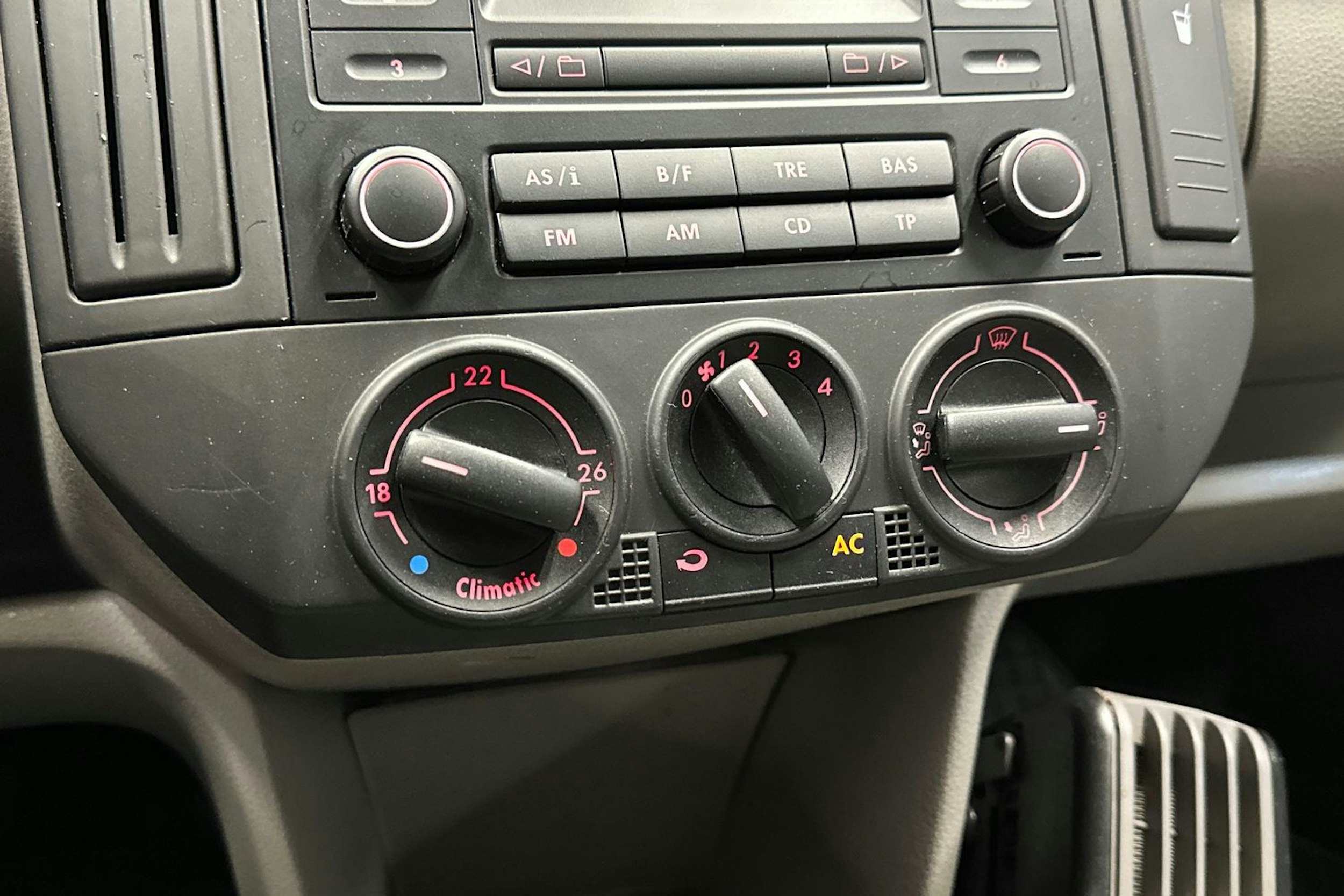 punainen Volkswagen Polo 2006 kuva 19.