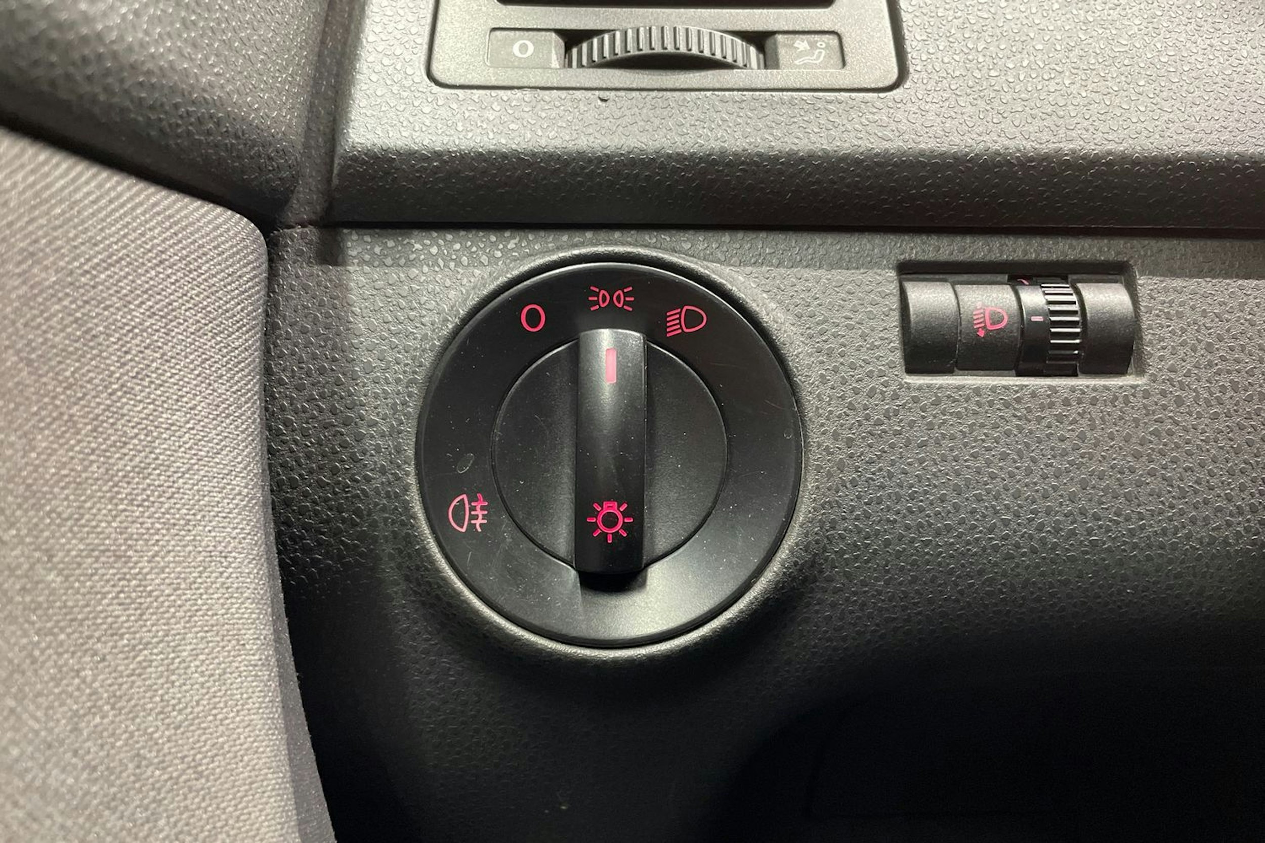 Hopea Volkswagen POLO 2007 kuva 19.
