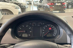 musta Volkswagen Polo 2007 kuva 12.