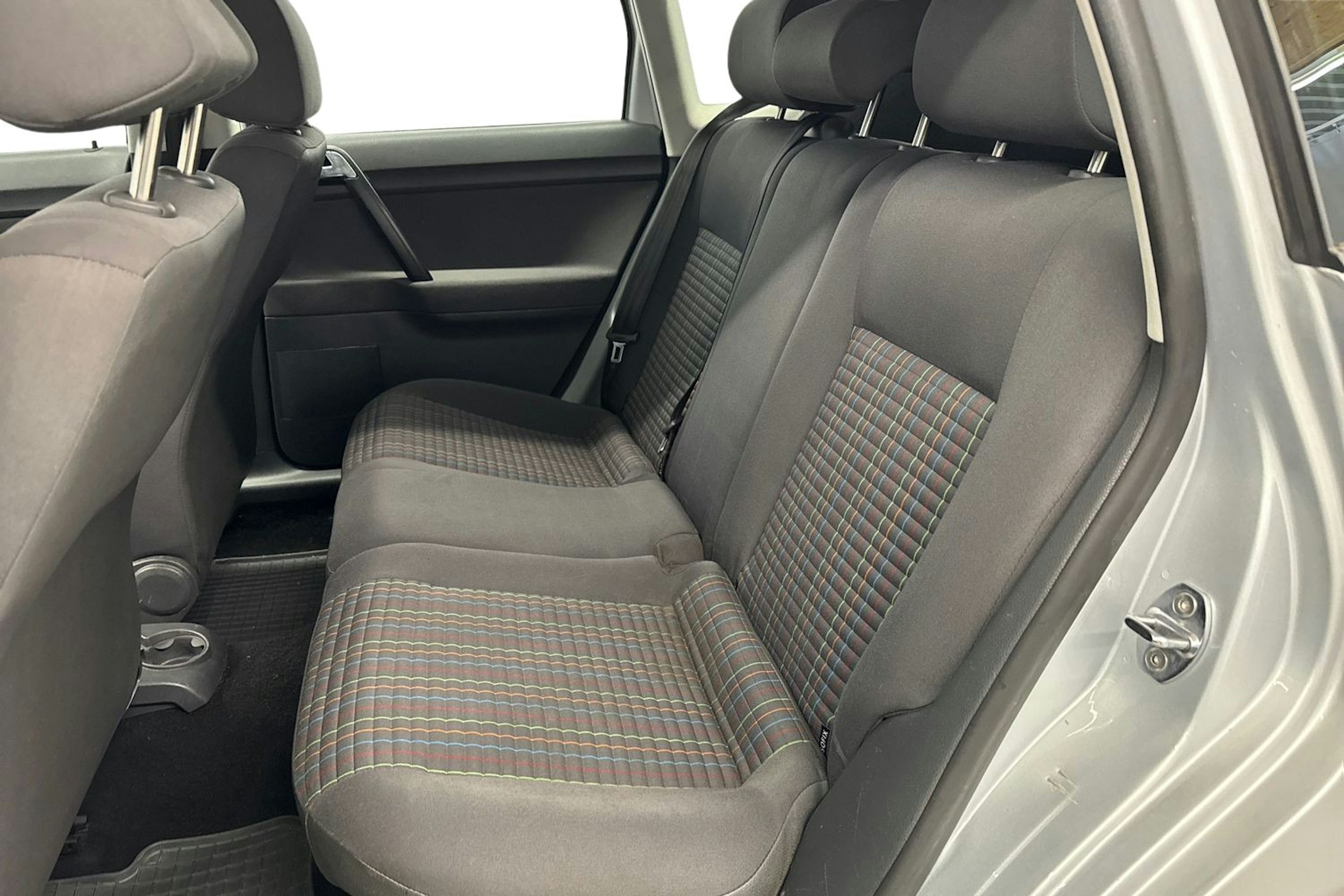 harmaa Volkswagen Polo 2007 kuva 10.