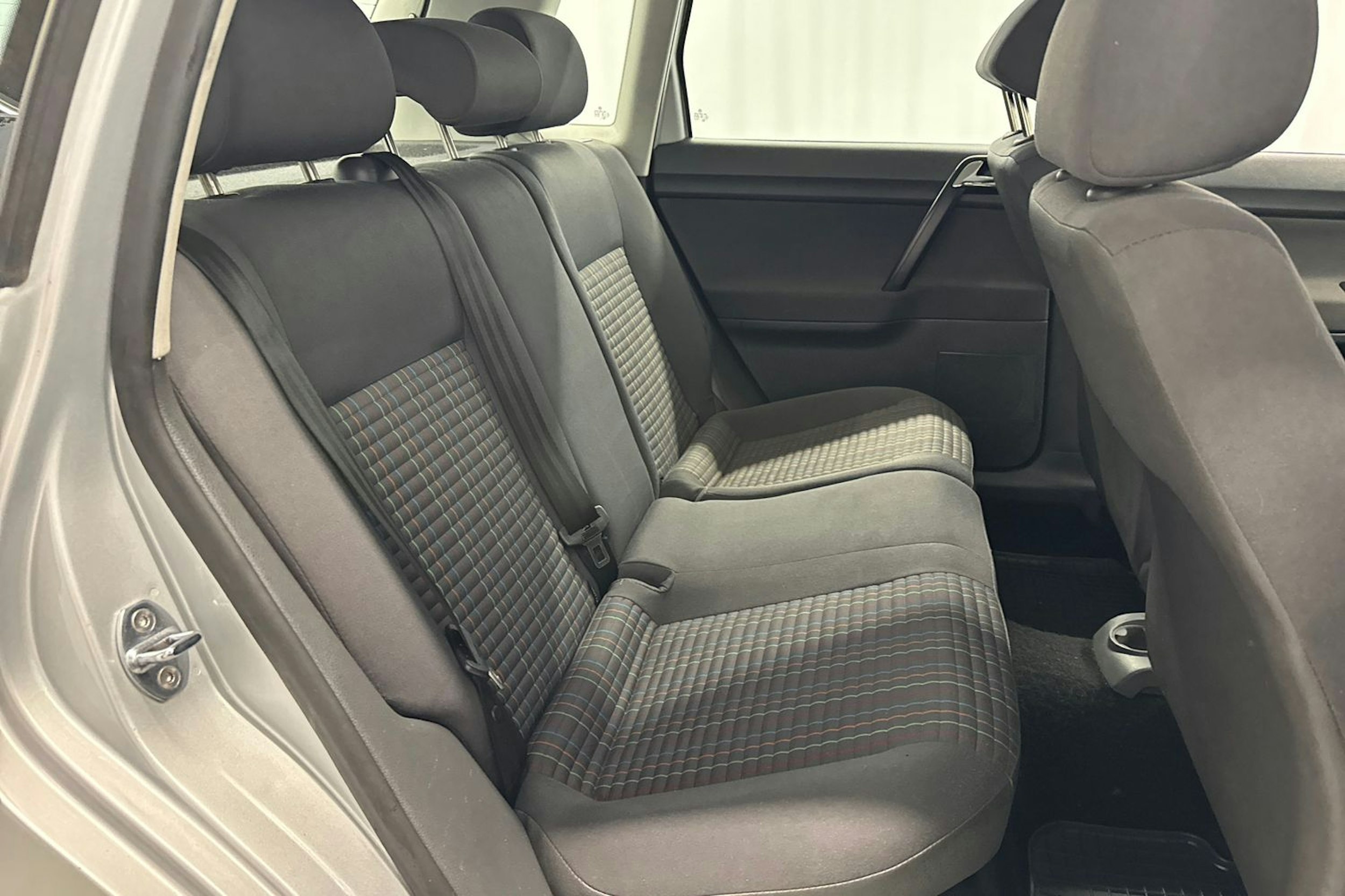harmaa Volkswagen Polo 2007 kuva 16.