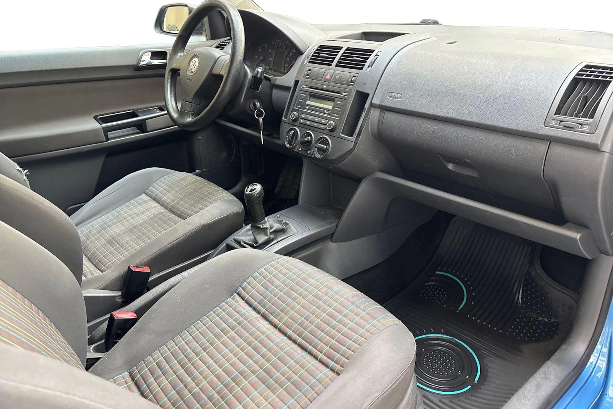 Sininen Volkswagen POLO 2008 kuva 7.