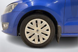 sininen Volkswagen Polo 2010 kuva 12.