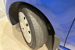 sininen Volkswagen Polo 2010 kuva 13.