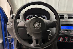 sininen Volkswagen Polo 2010 kuva 18.