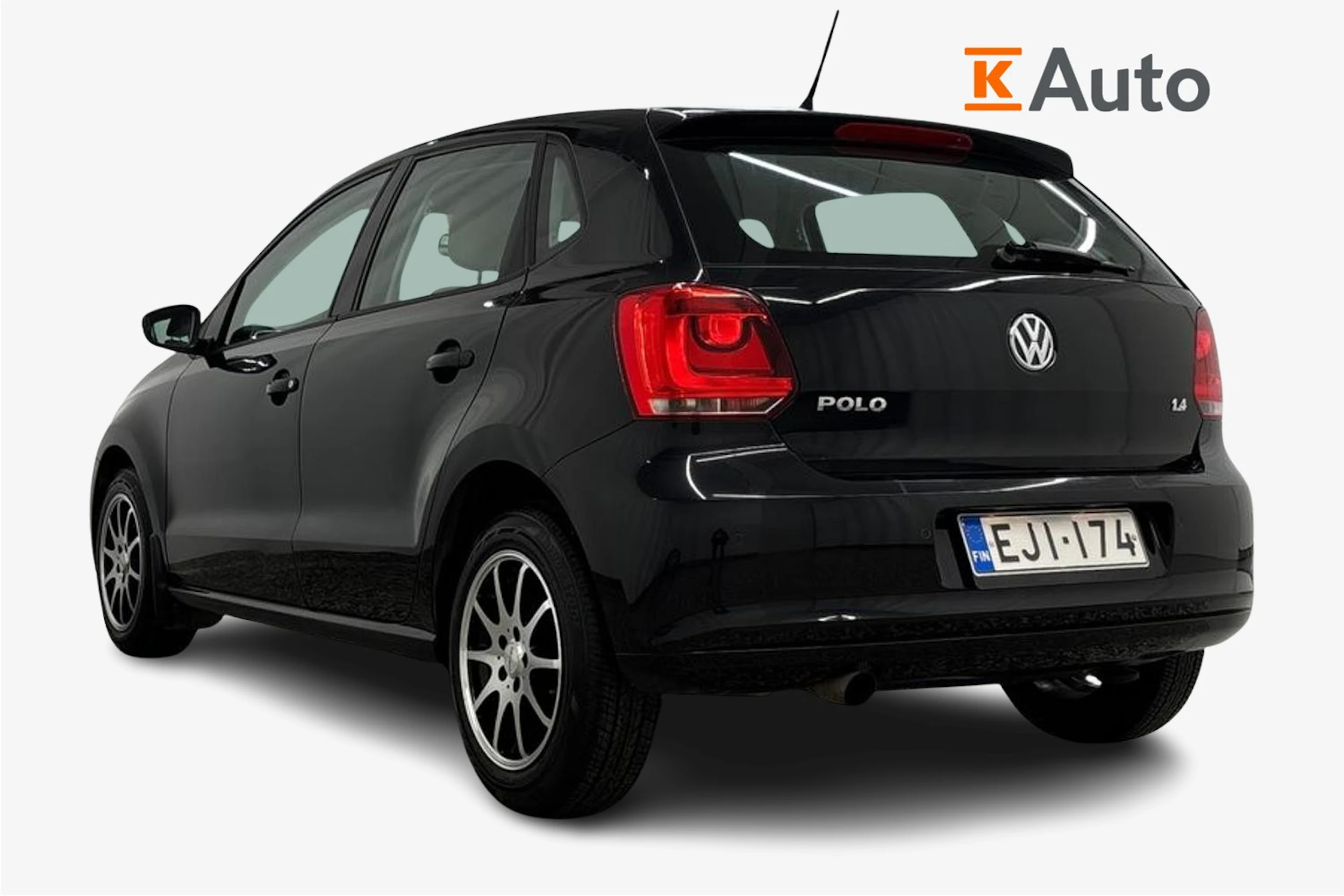 musta Volkswagen Polo 2010 kuva 2.