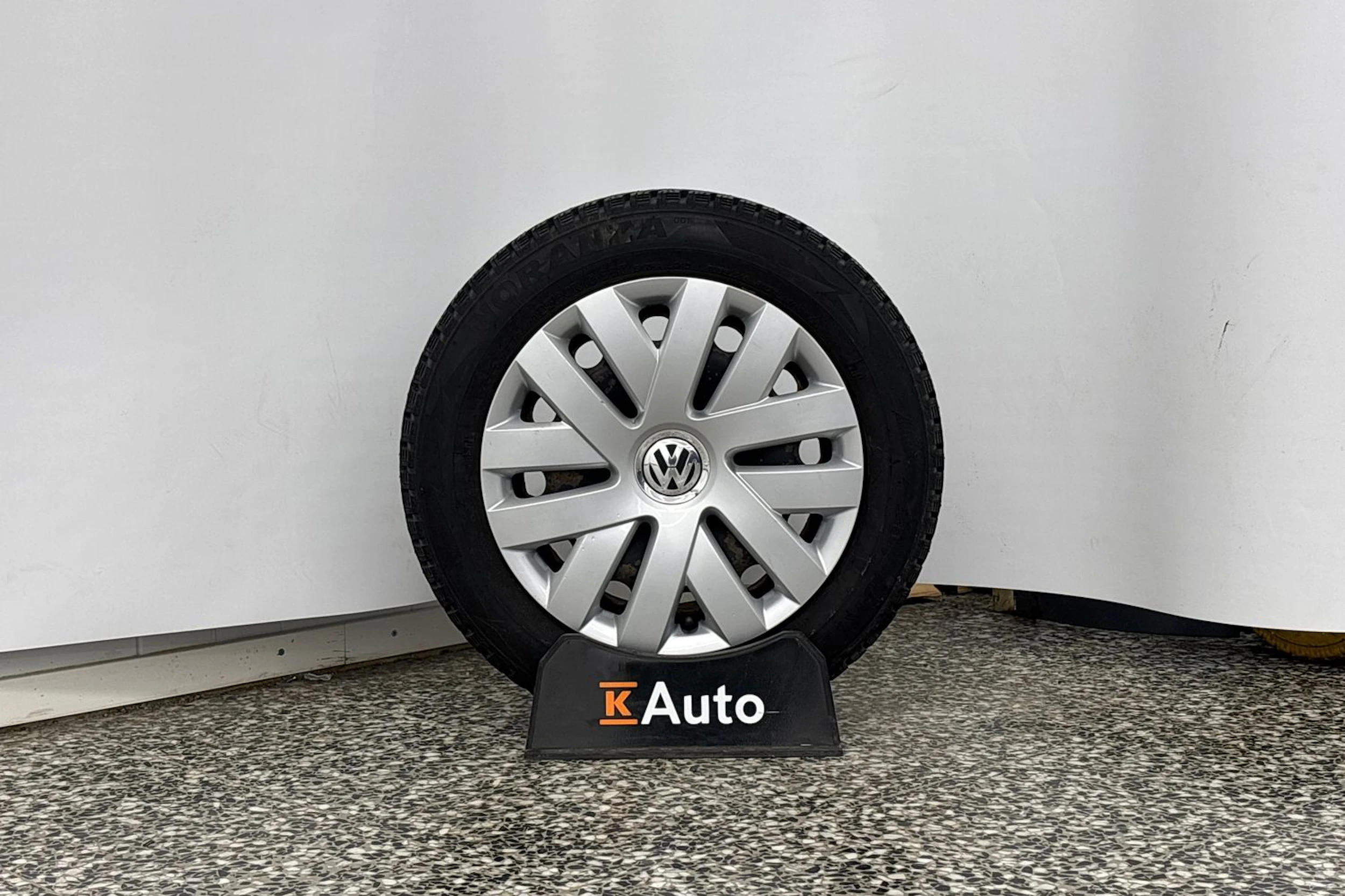musta Volkswagen Polo 2010 kuva 10.