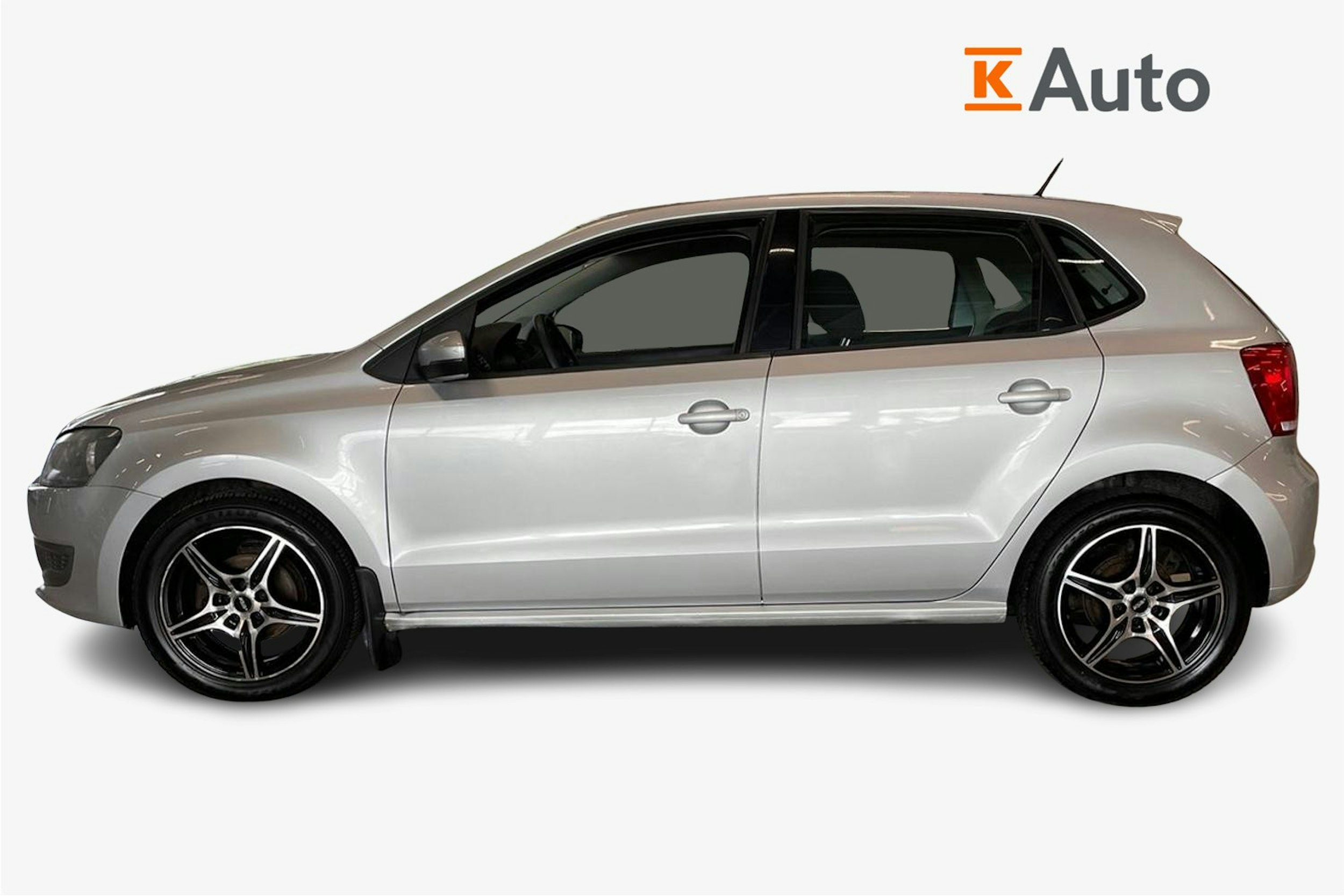 harmaa Volkswagen Polo 2011 kuva 6.