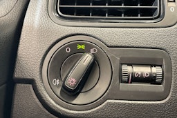 harmaa Volkswagen Polo 2011 kuva 17.