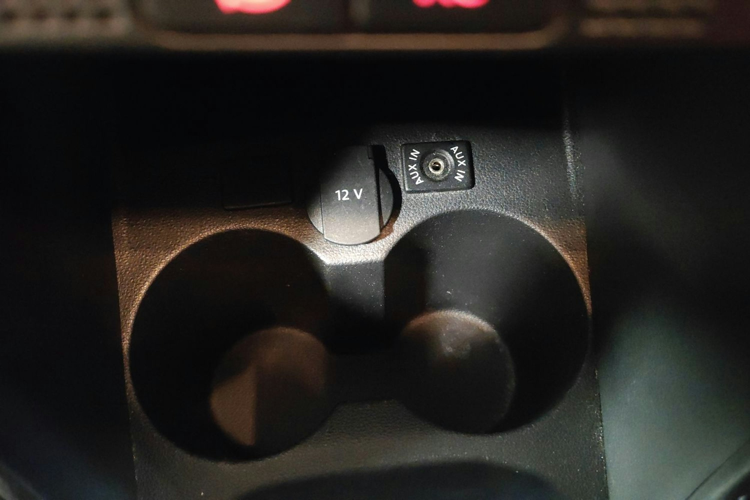 met. oranssi Volkswagen Polo 2010 kuva 18.