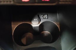 met. oranssi Volkswagen Polo 2010 kuva 18.