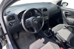 harmaa Volkswagen Polo 2010 kuva 3.