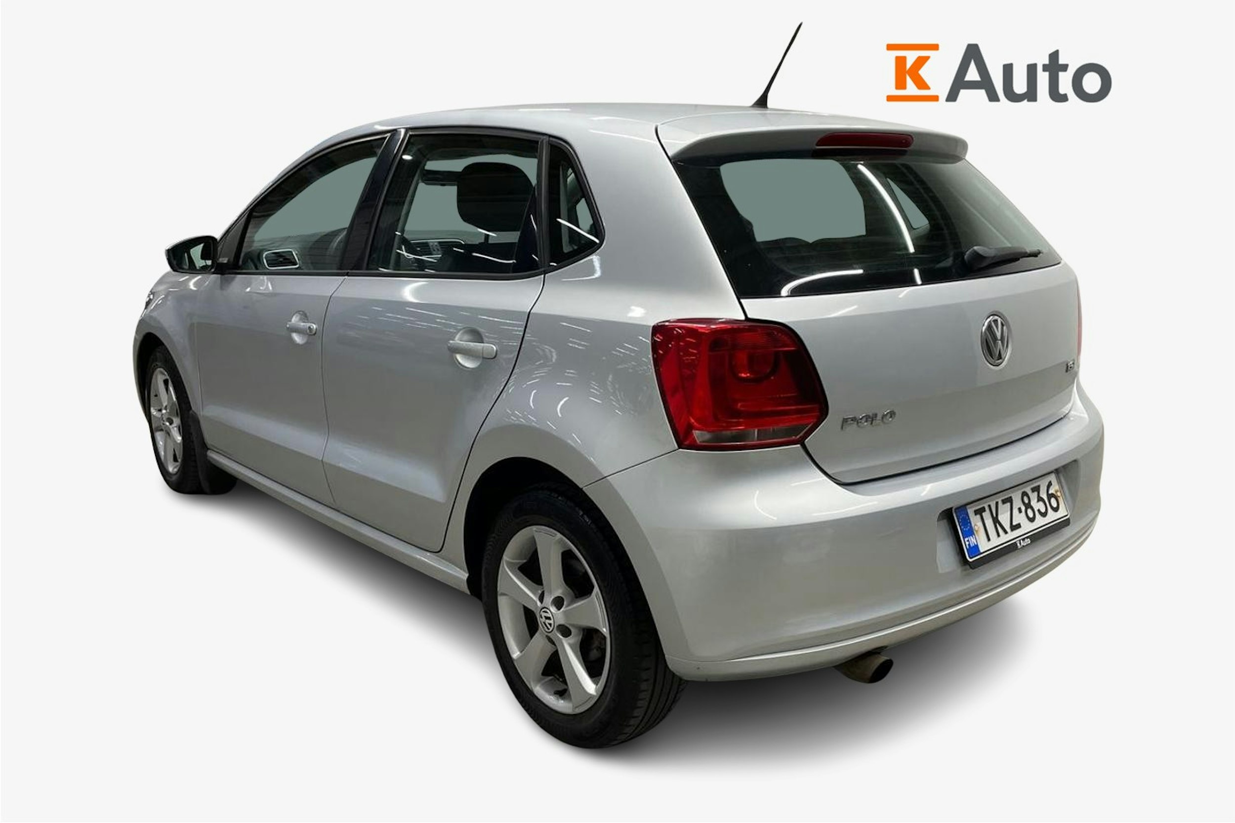 harmaa Volkswagen Polo 2010 kuva 2.