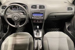 harmaa Volkswagen Polo 2010 kuva 9.