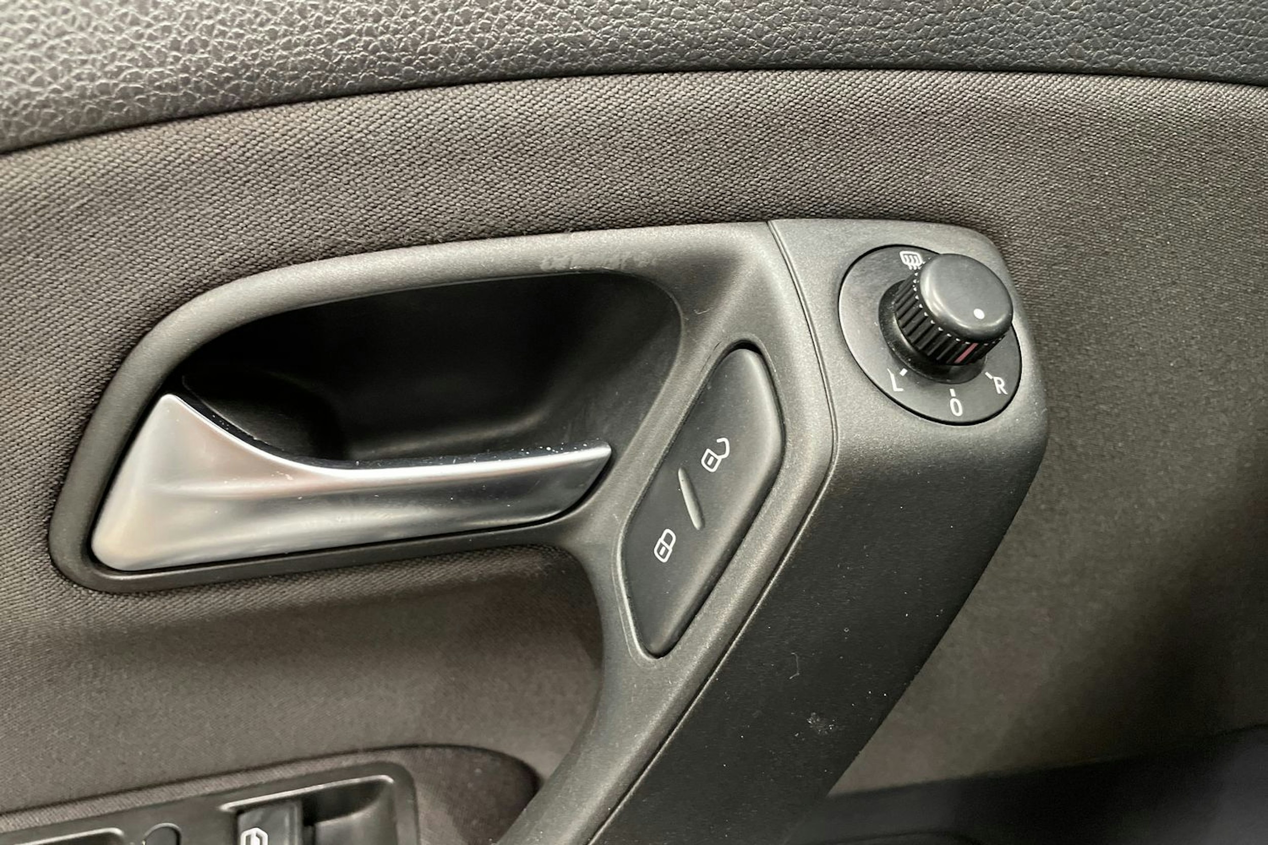 harmaa Volkswagen Polo 2010 kuva 21.