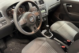 harmaa Volkswagen Polo 2011 kuva 7.