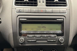 harmaa Volkswagen Polo 2011 kuva 13.