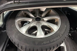 harmaa Volkswagen Polo 2011 kuva 19.
