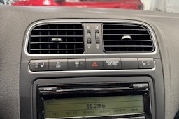 Harmaa Volkswagen POLO 2011 kuva 19.
