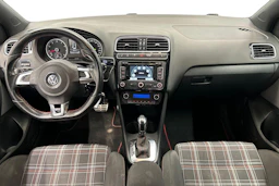 valkoinen Volkswagen Polo 2011 kuva 7.