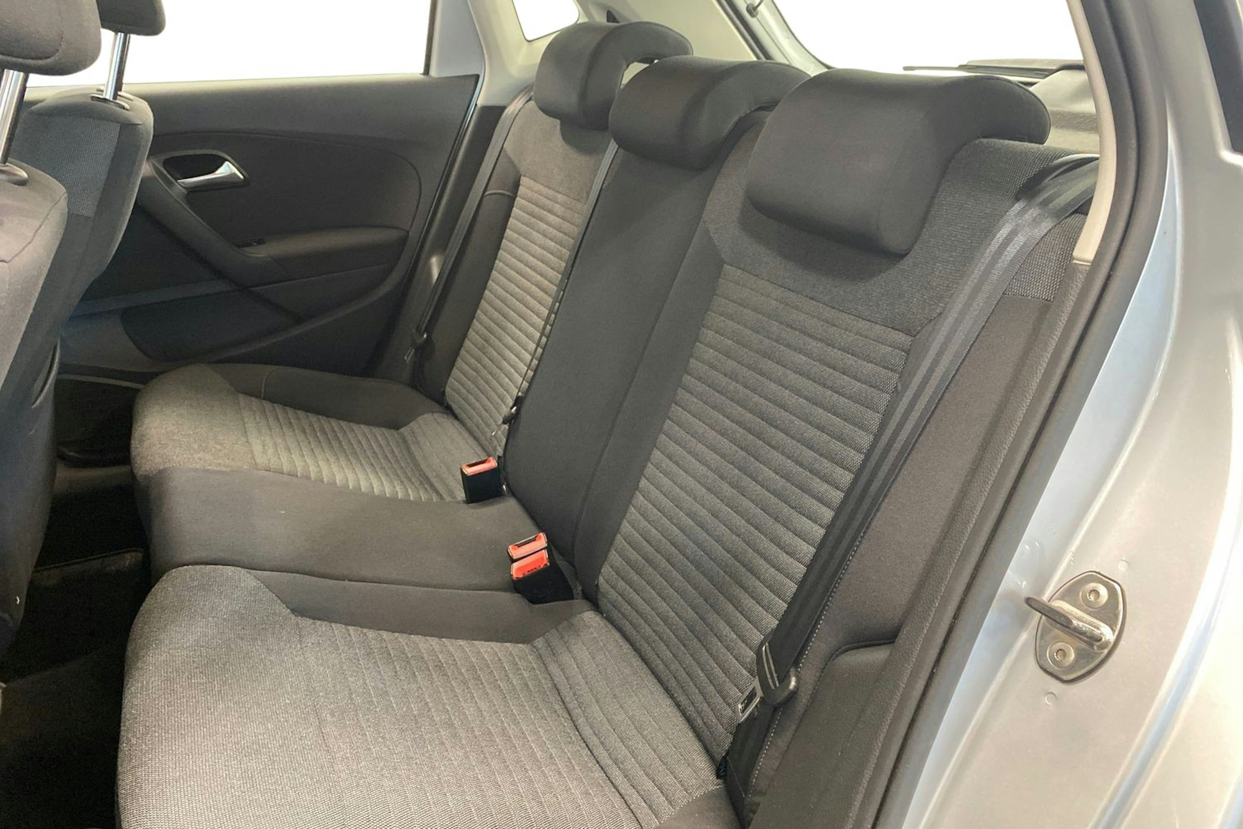 met. harmaa Volkswagen Polo 2011 kuva 10.