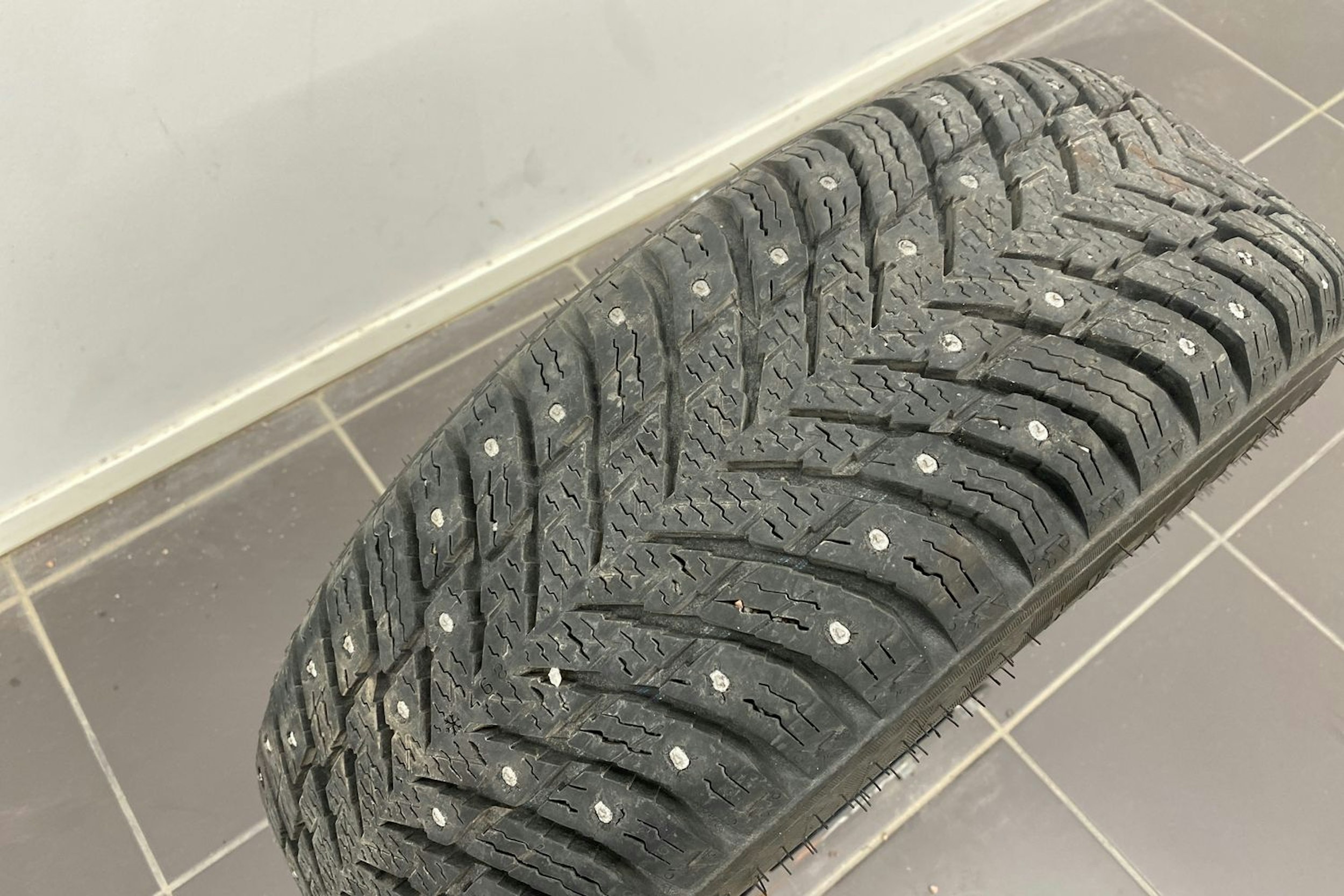 met. harmaa Volkswagen Polo 2011 kuva 14.