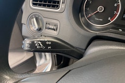 met. harmaa Volkswagen Polo 2011 kuva 21.