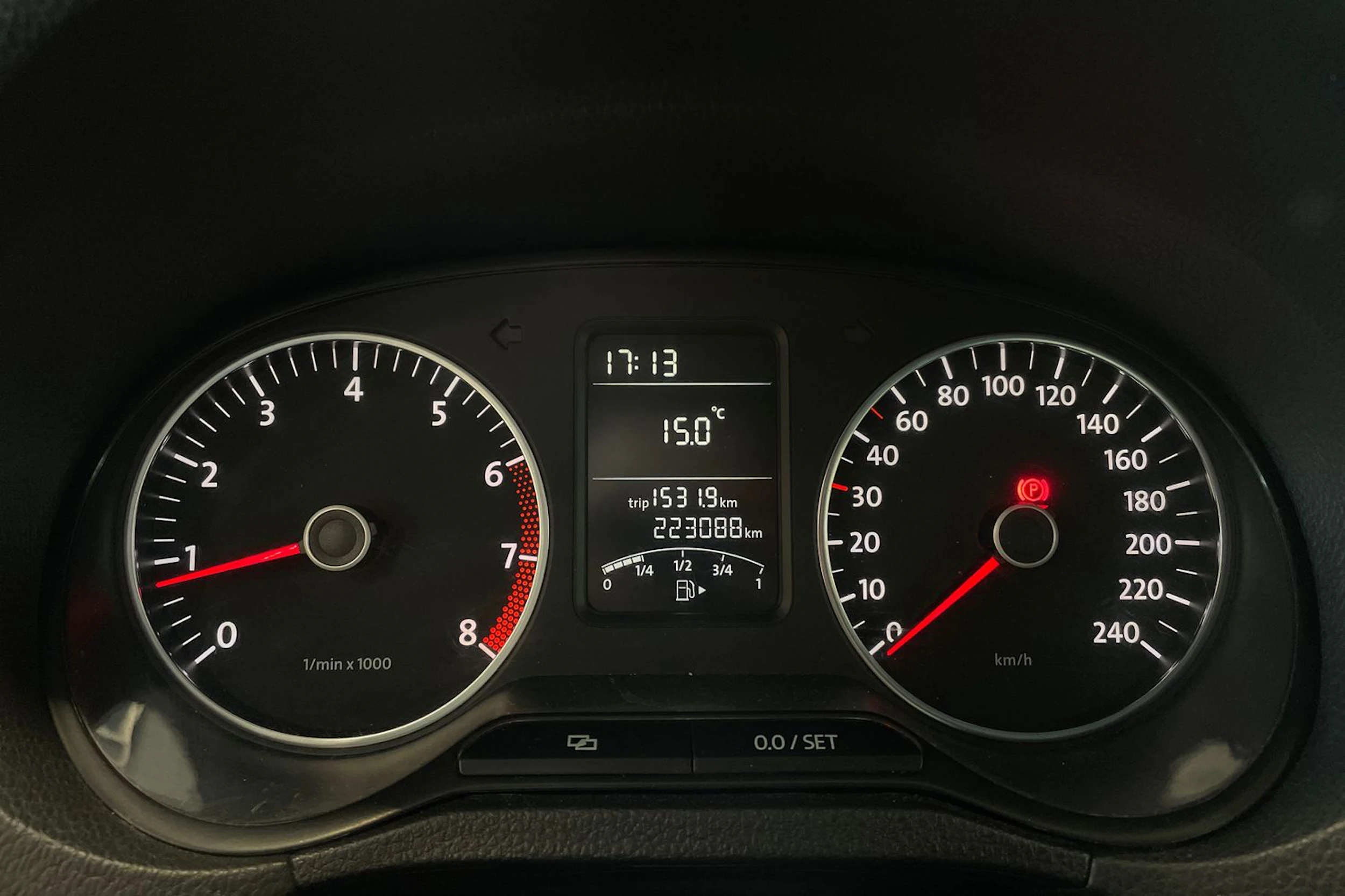 valkoinen Volkswagen Polo 2011 kuva 17.