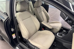 musta Volkswagen Polo 2011 kuva 20.