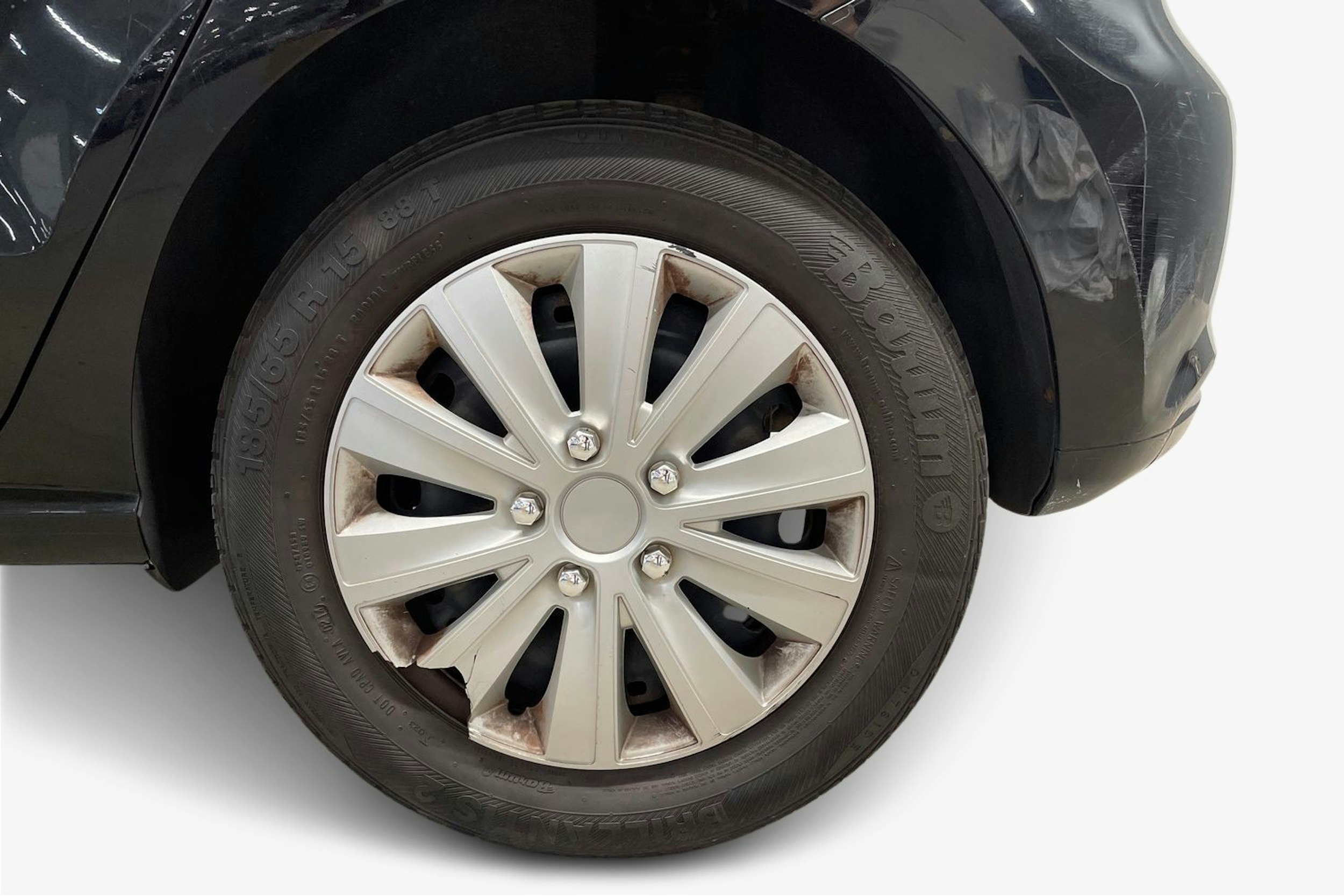 musta Volkswagen Polo 2011 kuva 8.
