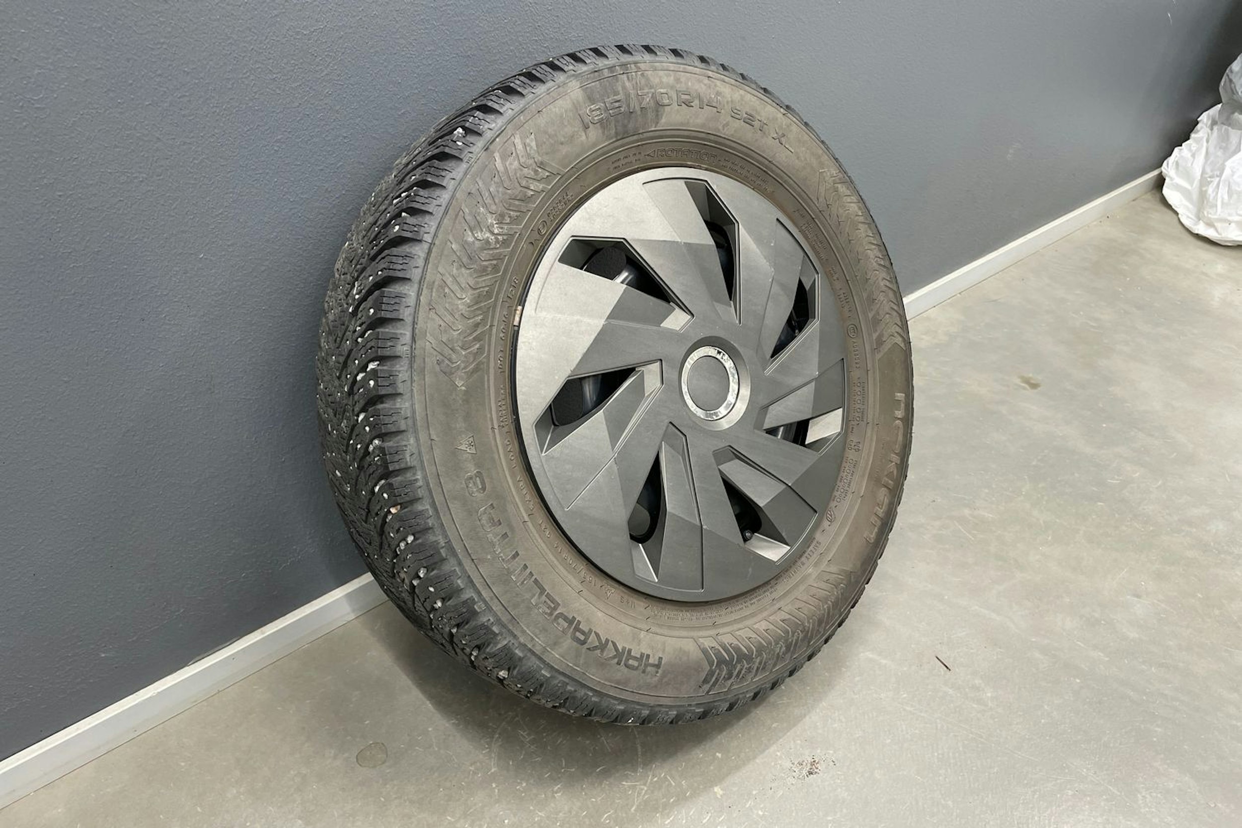 musta Volkswagen Polo 2011 kuva 10.