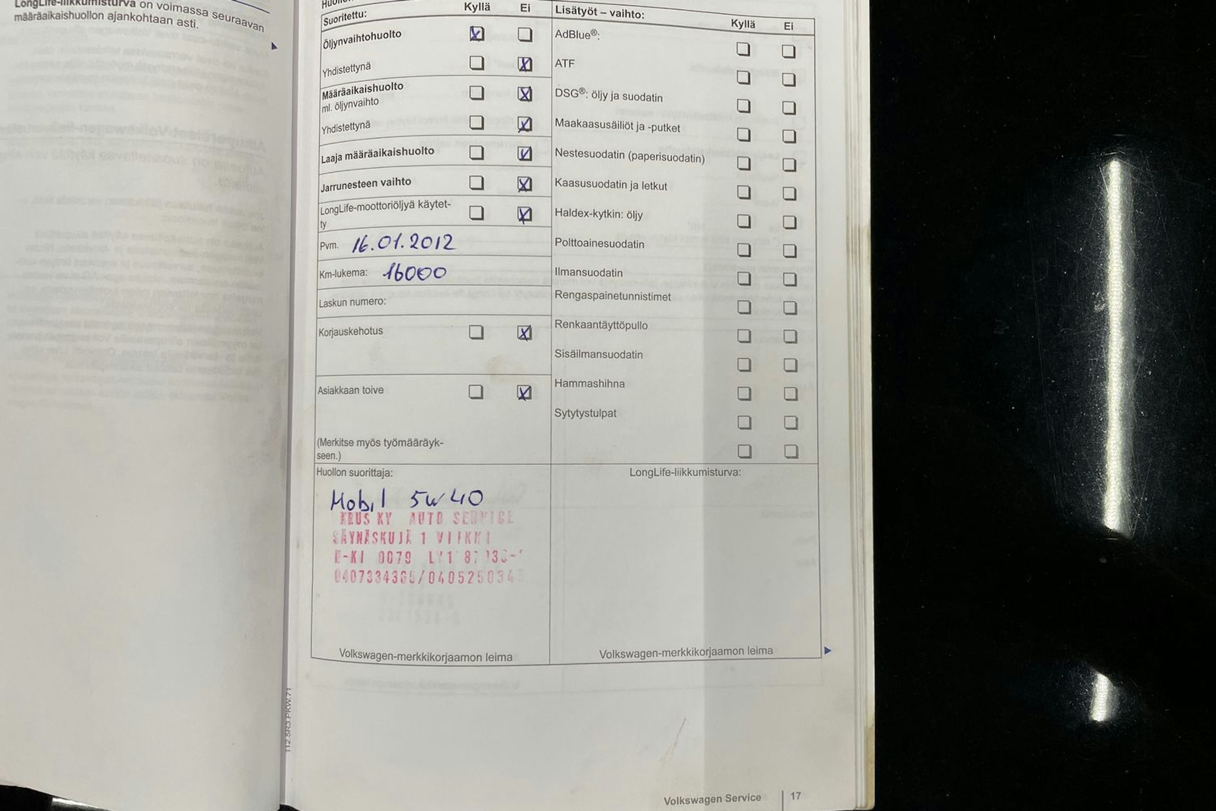 musta Volkswagen Polo 2011 kuva 18.