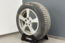 valkoinen Volkswagen Polo 2012 kuva 13.