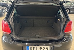 musta Volkswagen Polo 2011 kuva 13.