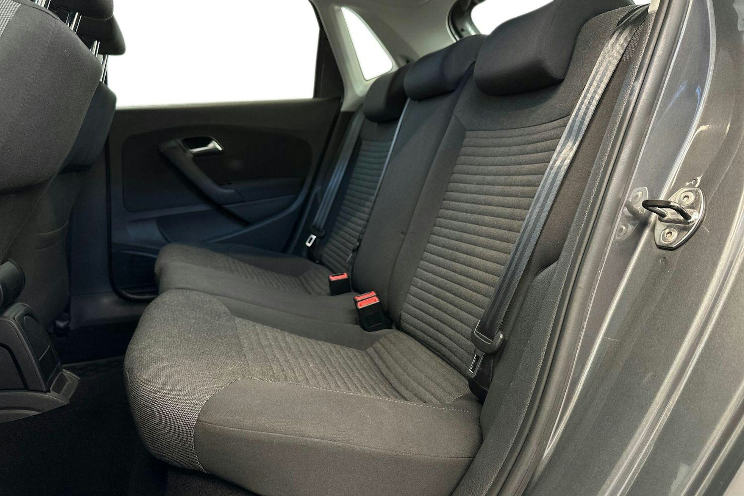 harmaa Volkswagen Polo 2012 kuva 8.