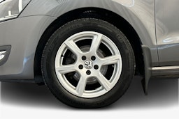 harmaa Volkswagen Polo 2012 kuva 9.