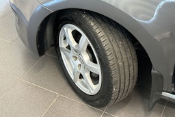 harmaa Volkswagen Polo 2012 kuva 10.