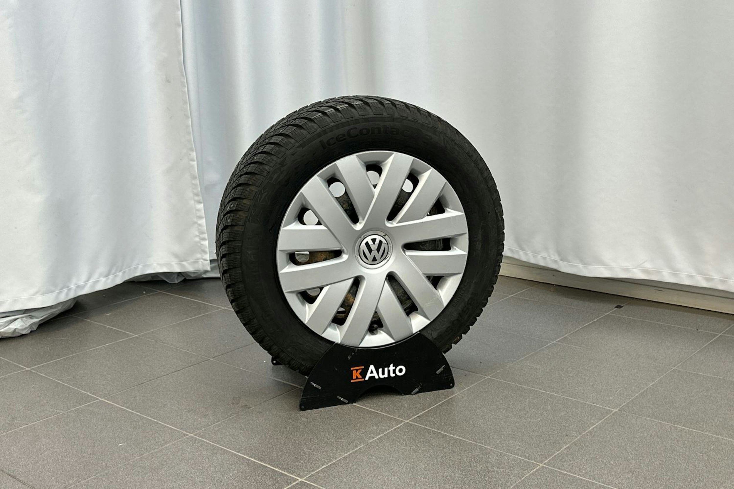 harmaa Volkswagen Polo 2012 kuva 11.
