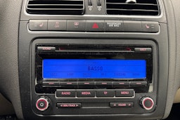 harmaa Volkswagen Polo 2011 kuva 17.