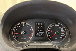 valkoinen Volkswagen Polo 2011 kuva 13.