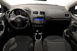 musta Volkswagen Polo 2011 kuva 7.