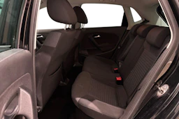 musta Volkswagen Polo 2011 kuva 8.
